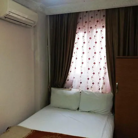Отель Cannady 3*